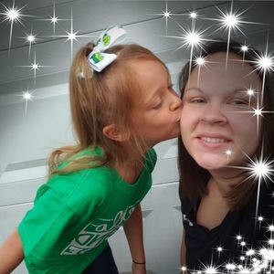 Meet your Posher, Dana